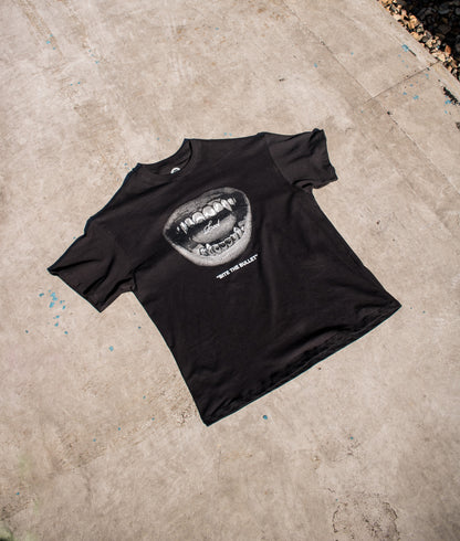 Camiseta Bite the Bullet - Negra