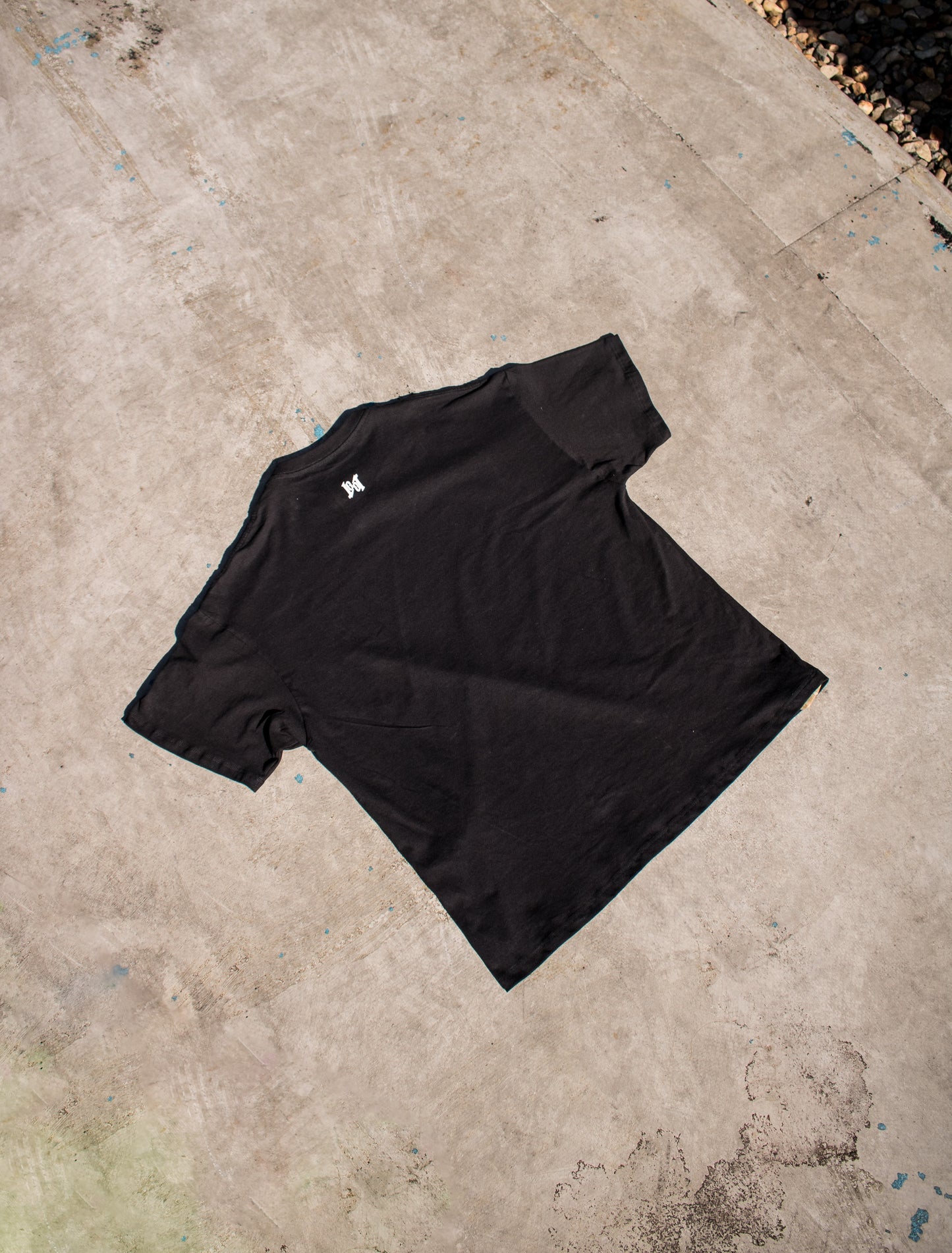 Camiseta Bite the Bullet - Negra